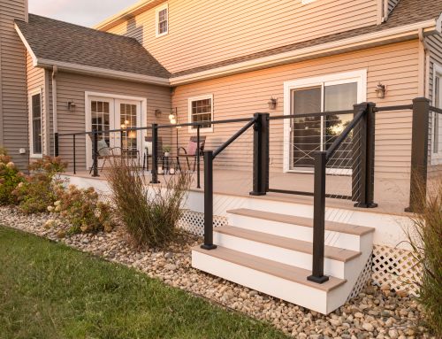 Vinyl and Aluminum Railing: Finding the Right Fit for Your Outdoor Space