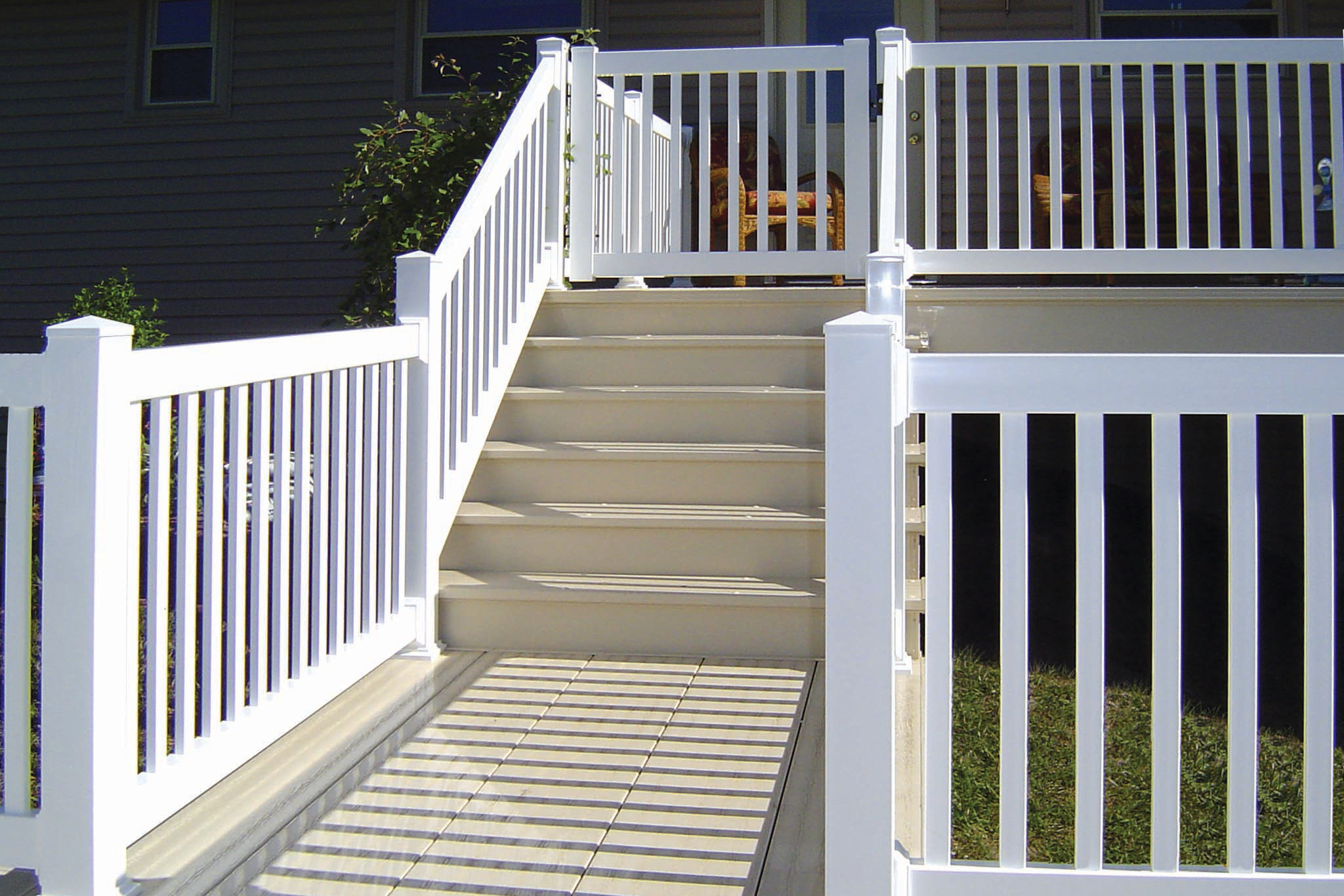 Cardinal Vinyl Deck Railing | Digger Specialties, Inc.