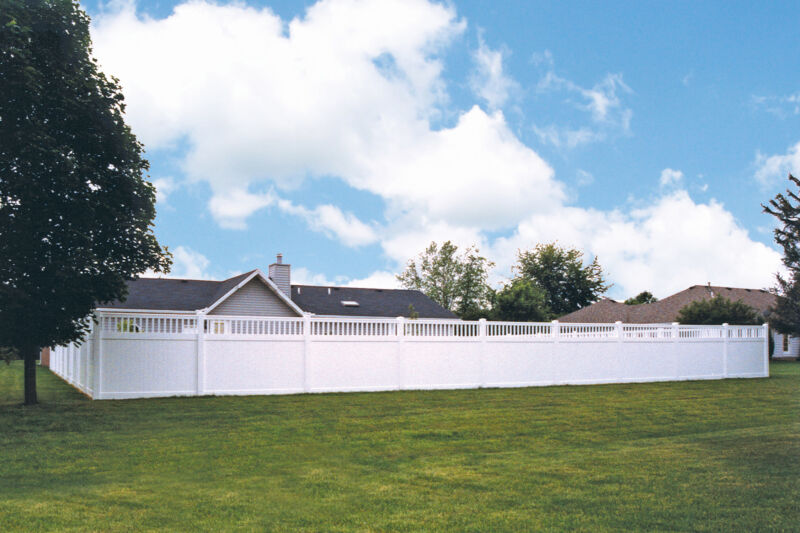 Kingston Privacy Vinyl Fencing Digger Specialties, Inc.