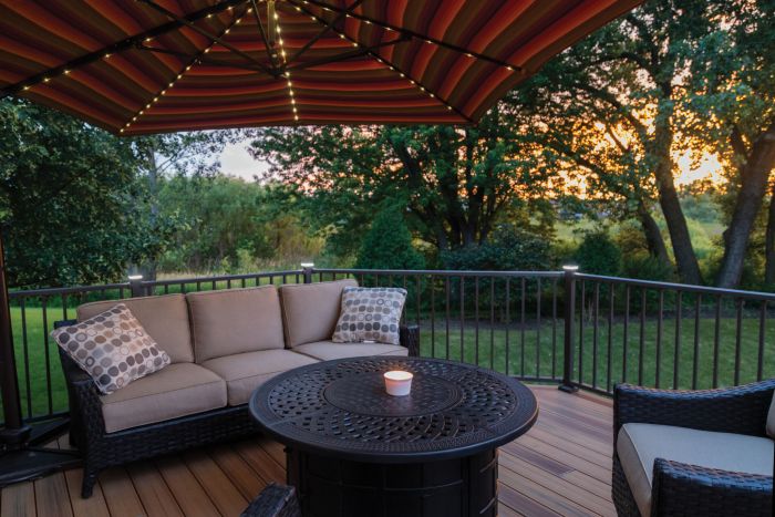 Low Voltage Deck Lighting