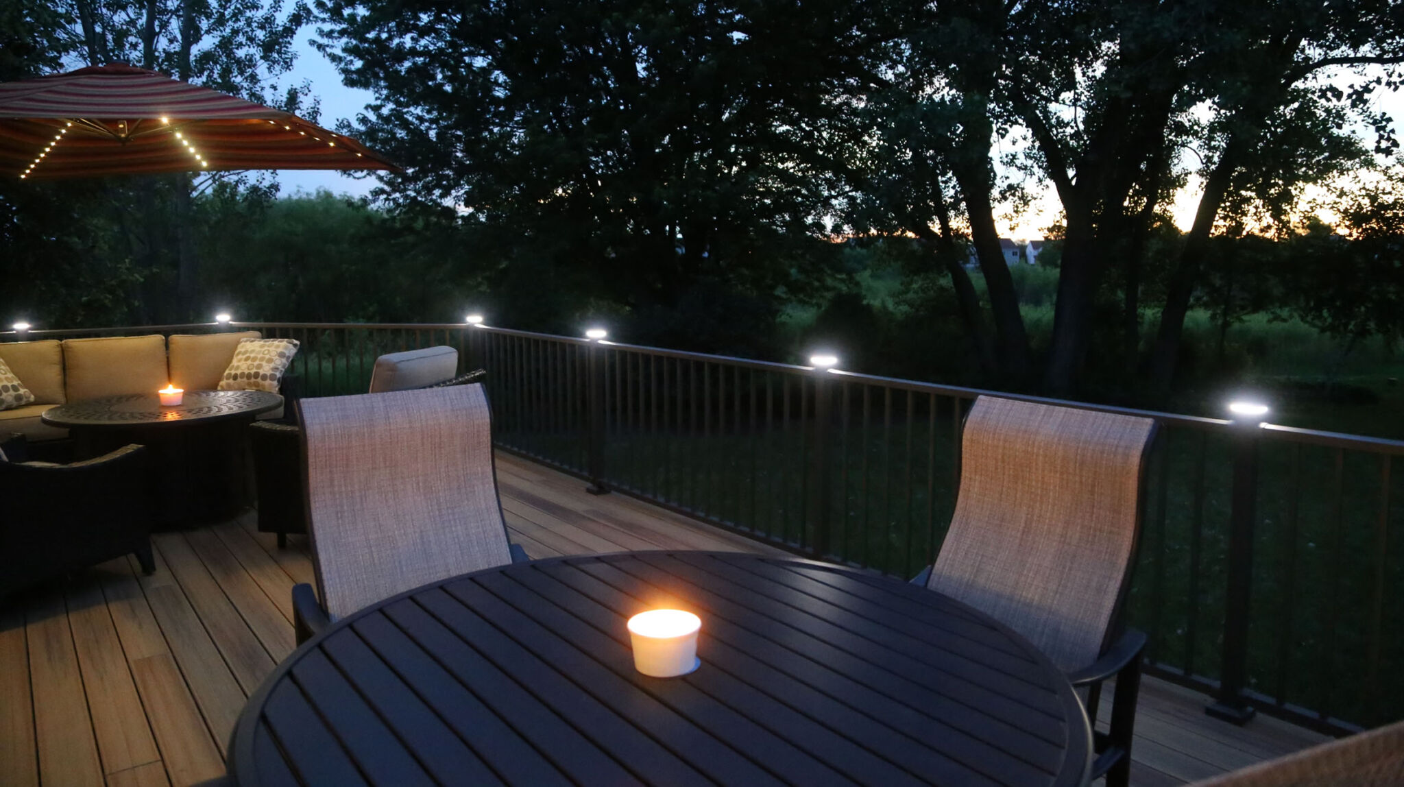 outdoor deck with lights